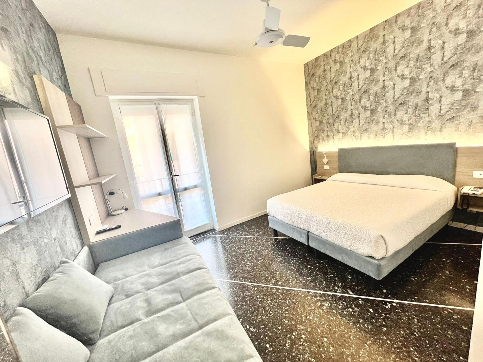 Hotel Al Capo Varigotti Ngoại thất bức ảnh